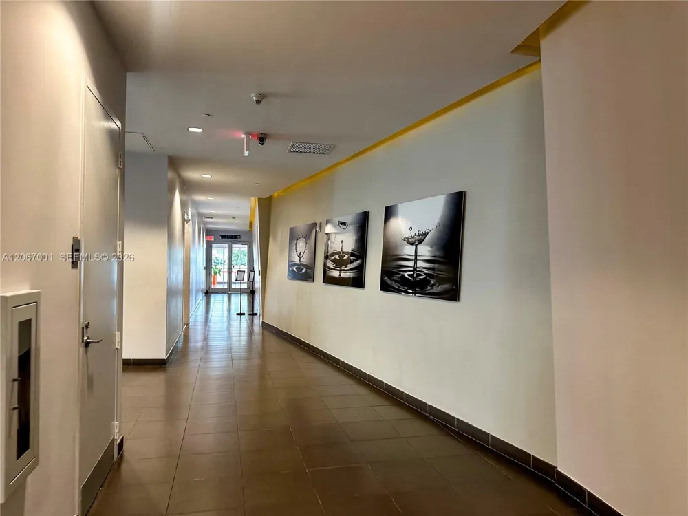79 SW 12th St #2809-S Miami, FL 33130