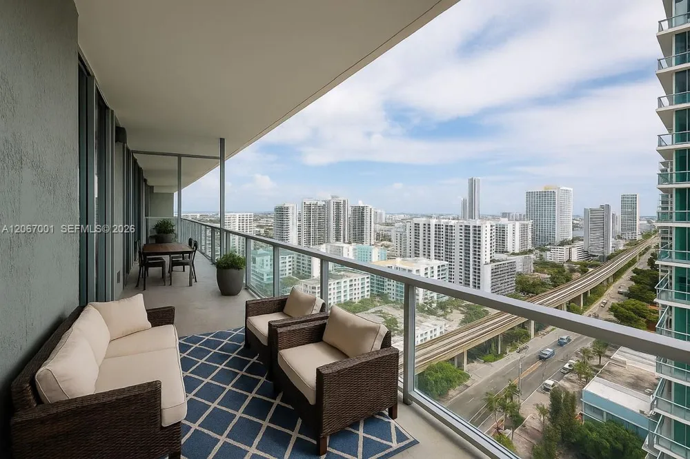 79 SW 12th St #2809-S Miami, FL 33130