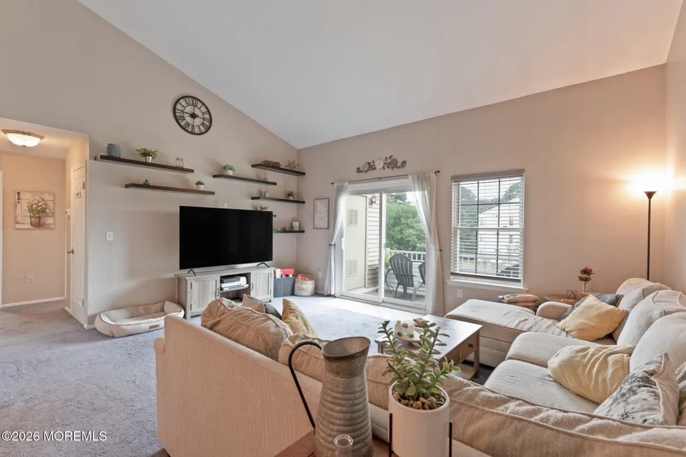 24 Crop Court Tinton Falls, NJ 07753