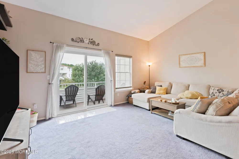 24 Crop Court Tinton Falls, NJ 07753