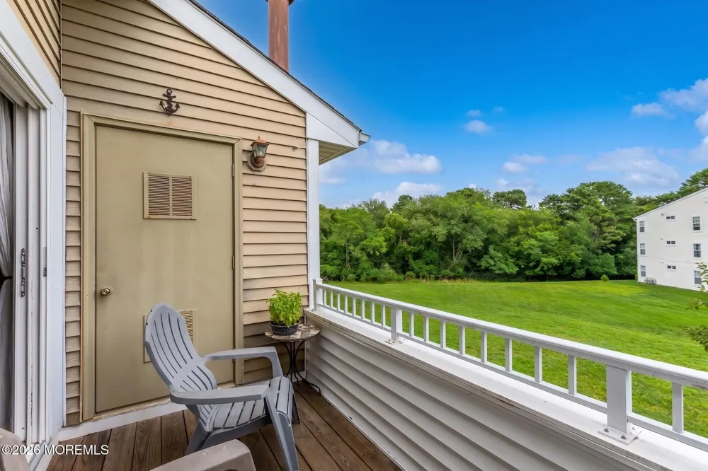 24 Crop Court Tinton Falls, NJ 07753