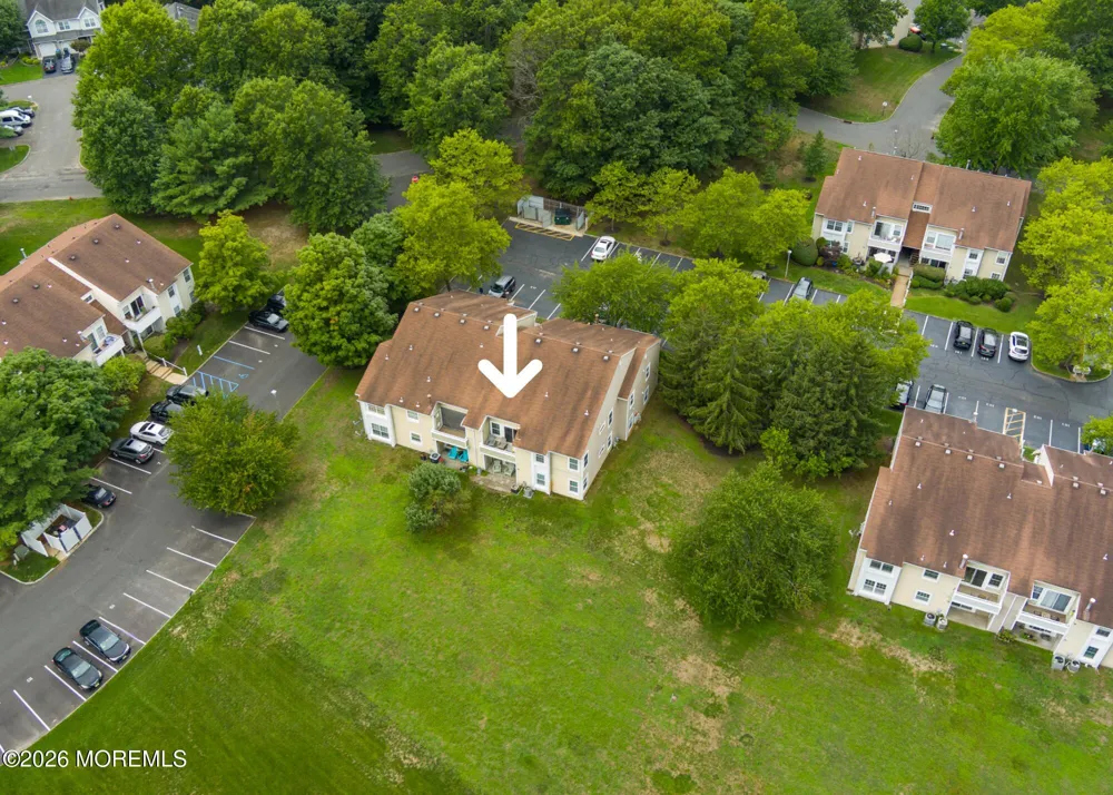 24 Crop Court Tinton Falls, NJ 07753