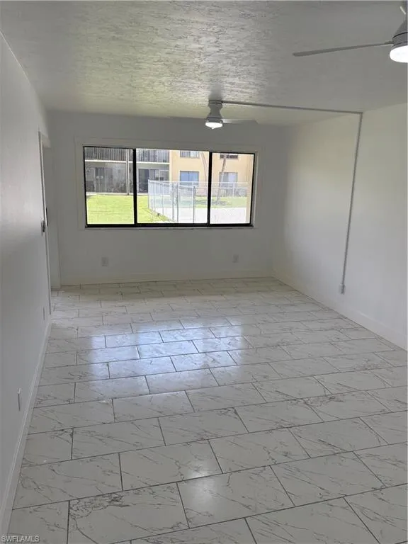 606 Gerald Avenue #112 Lehigh Acres, FL 33936