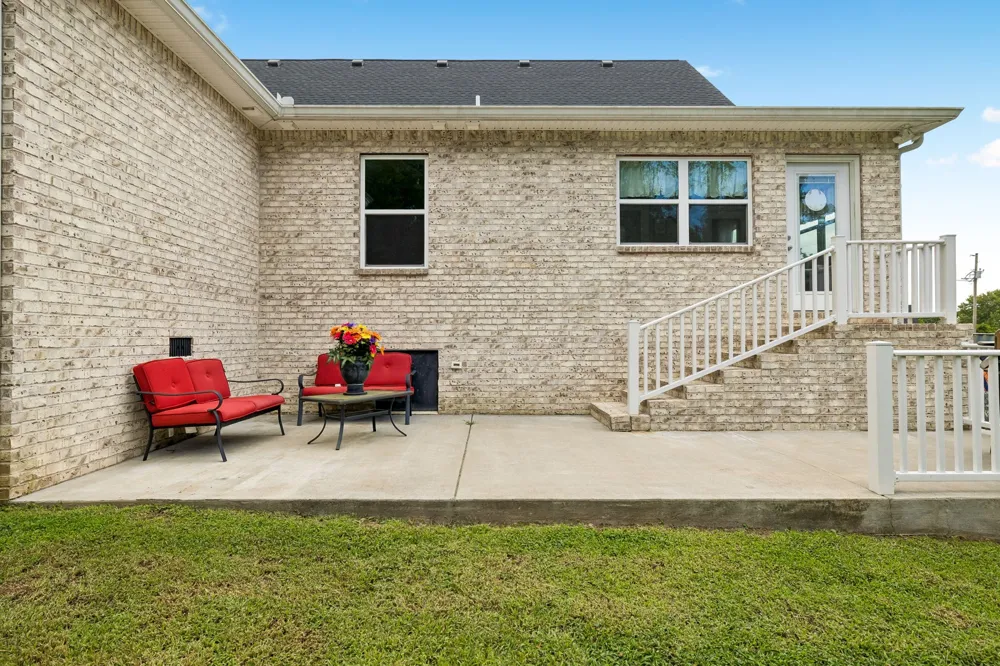 380 Mockingbird Ln Hartsville, TN 37074
