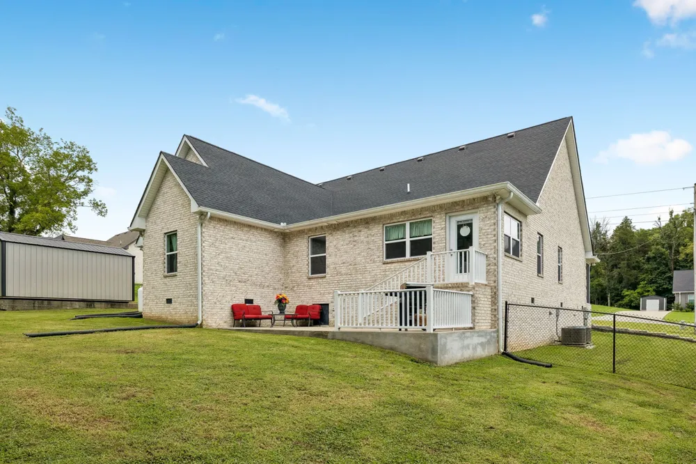 380 Mockingbird Ln Hartsville, TN 37074