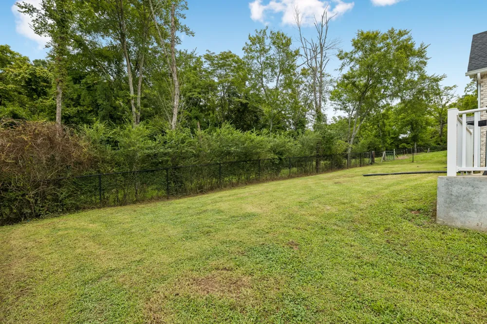 380 Mockingbird Ln Hartsville, TN 37074