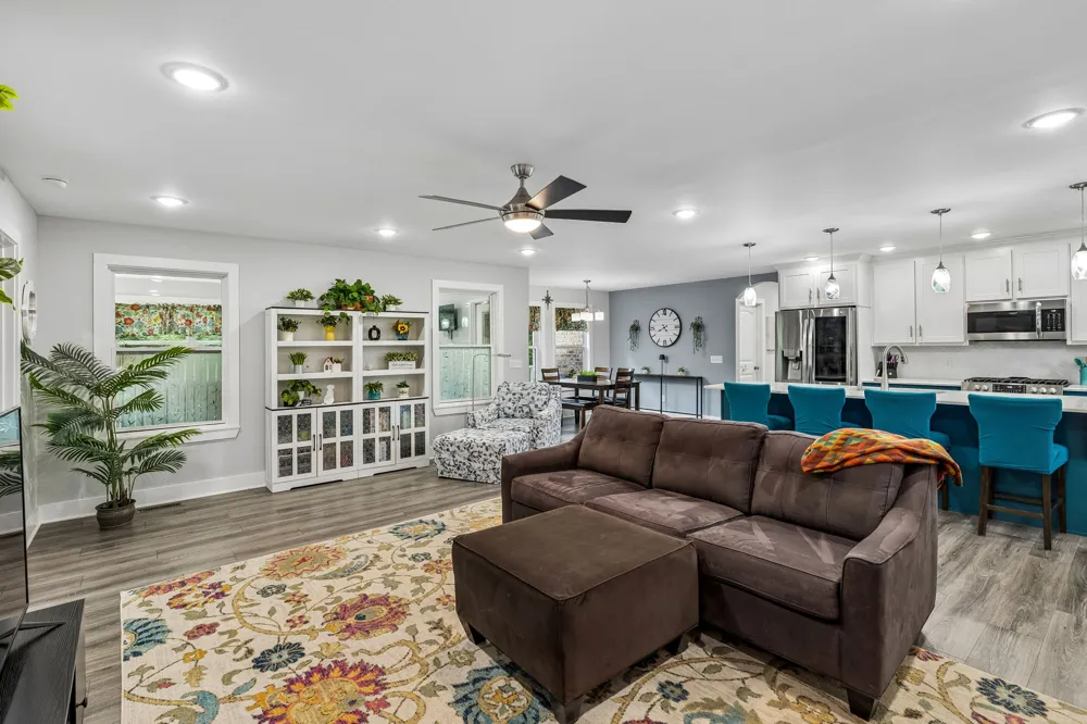 400 Mockingbird Ln Hartsville, TN 37074