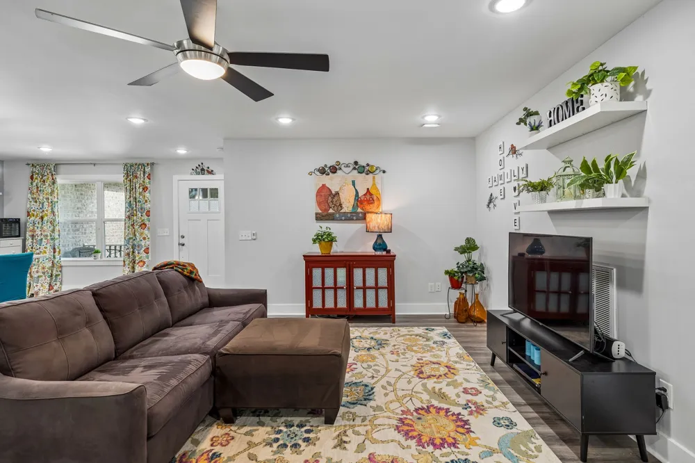 400 Mockingbird Ln Hartsville, TN 37074