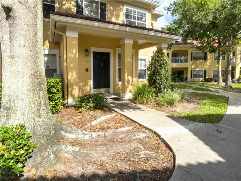 2226 ARBOR LAKES CIRCLE