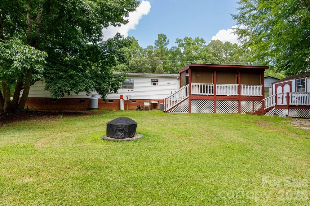 1910 Hardin Strait Road Chester, SC 29706