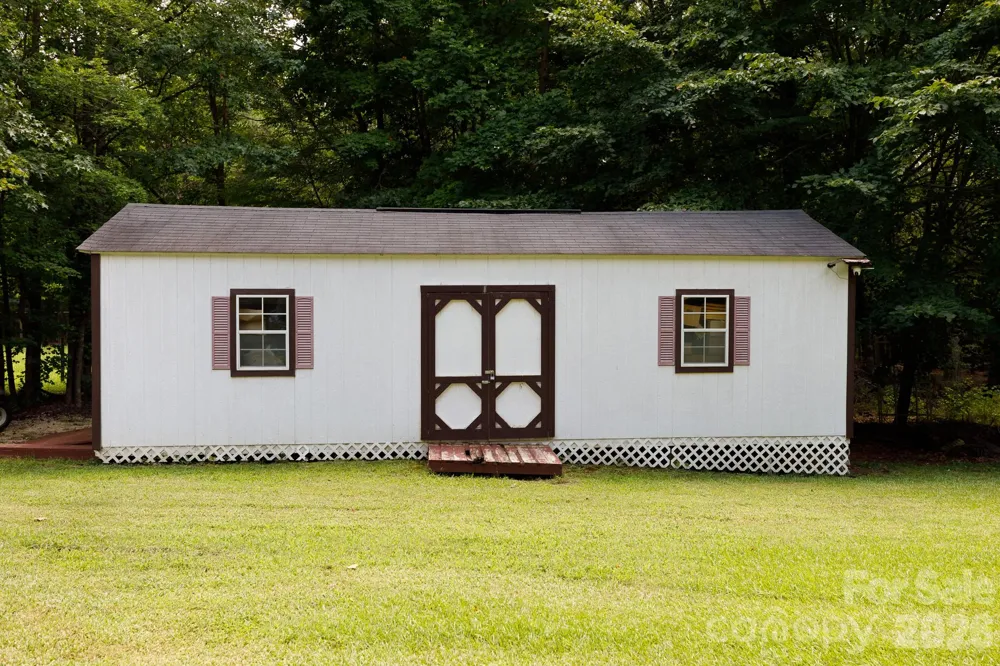 1910 Hardin Strait Road Chester, SC 29706