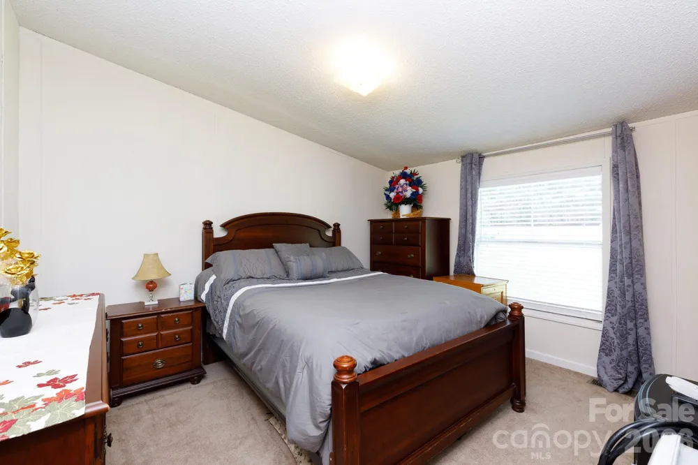 1910 Hardin Strait Road Chester, SC 29706
