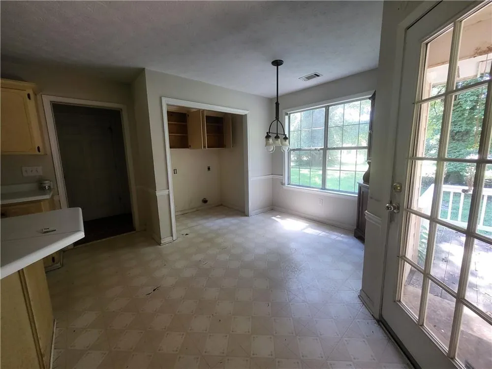 102 Douglas Court Eatonton, GA 31024