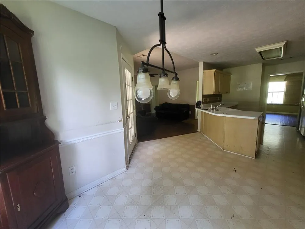 102 Douglas Court Eatonton, GA 31024