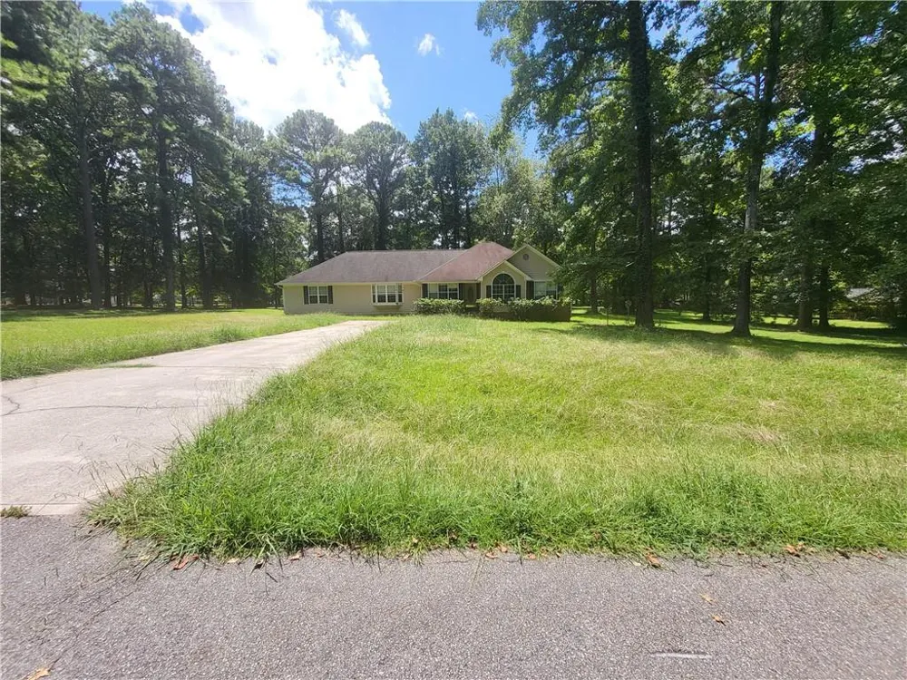 102 Douglas Court Eatonton, GA 31024