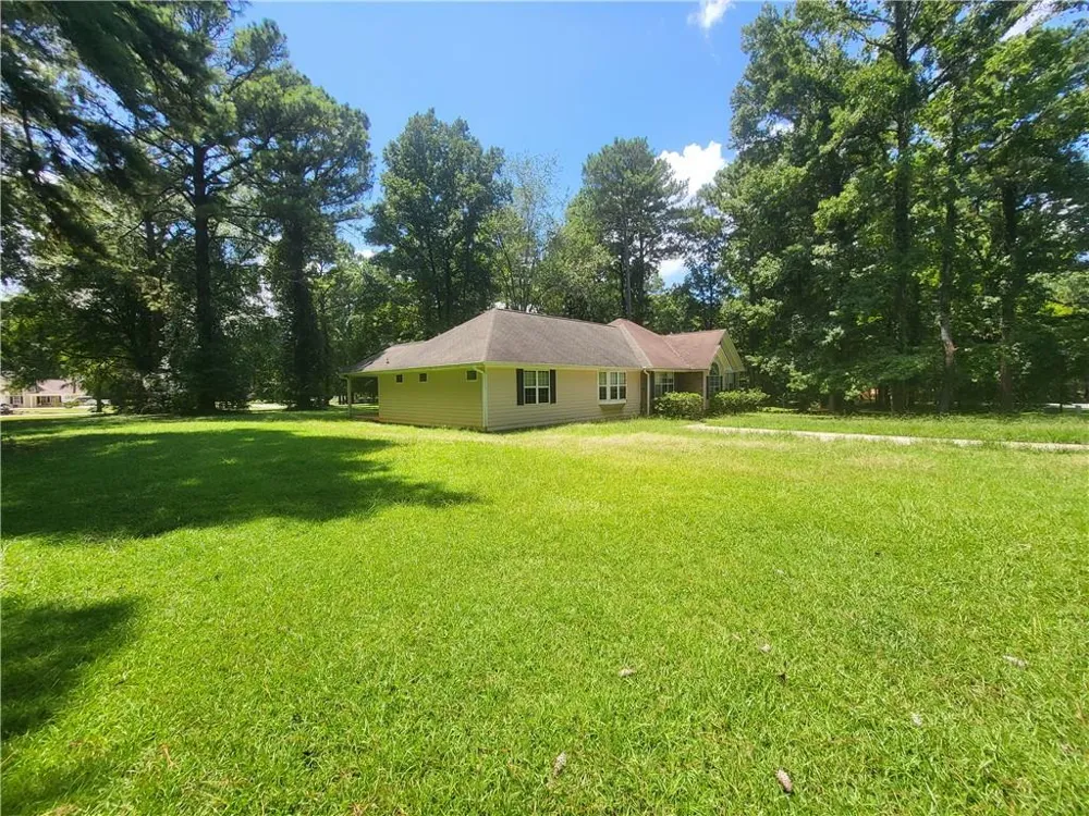 102 Douglas Court Eatonton, GA 31024