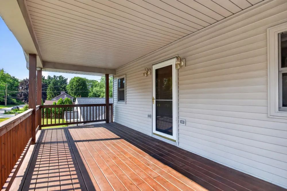 232 Bender Street Jackson, MI 49202