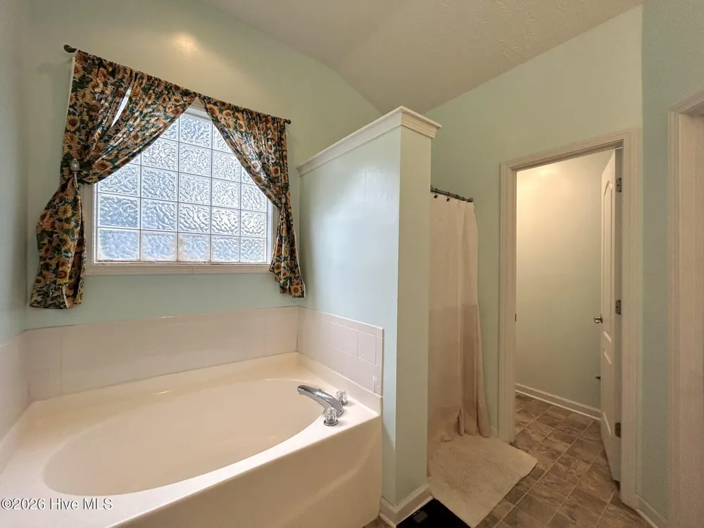 305 Vito Court Richlands, NC 28574