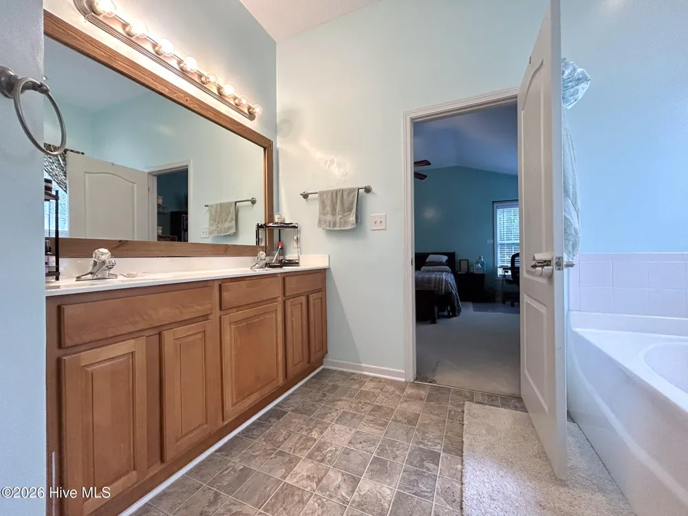 305 Vito Court Richlands, NC 28574