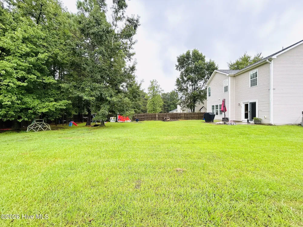 305 Vito Court Richlands, NC 28574