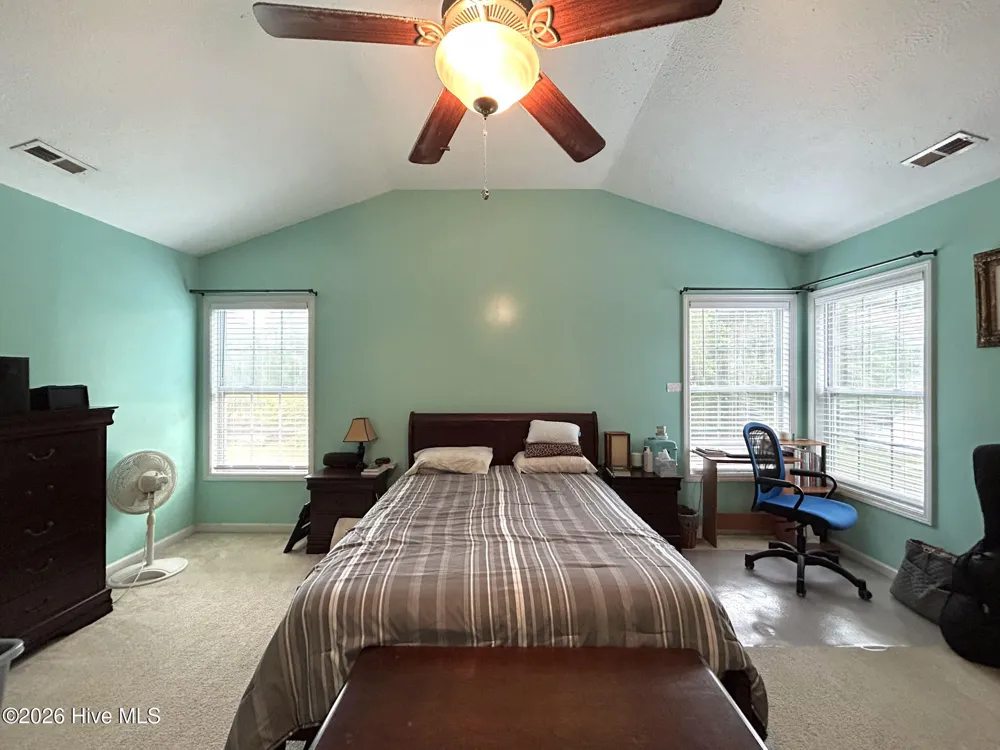 305 Vito Court Richlands, NC 28574