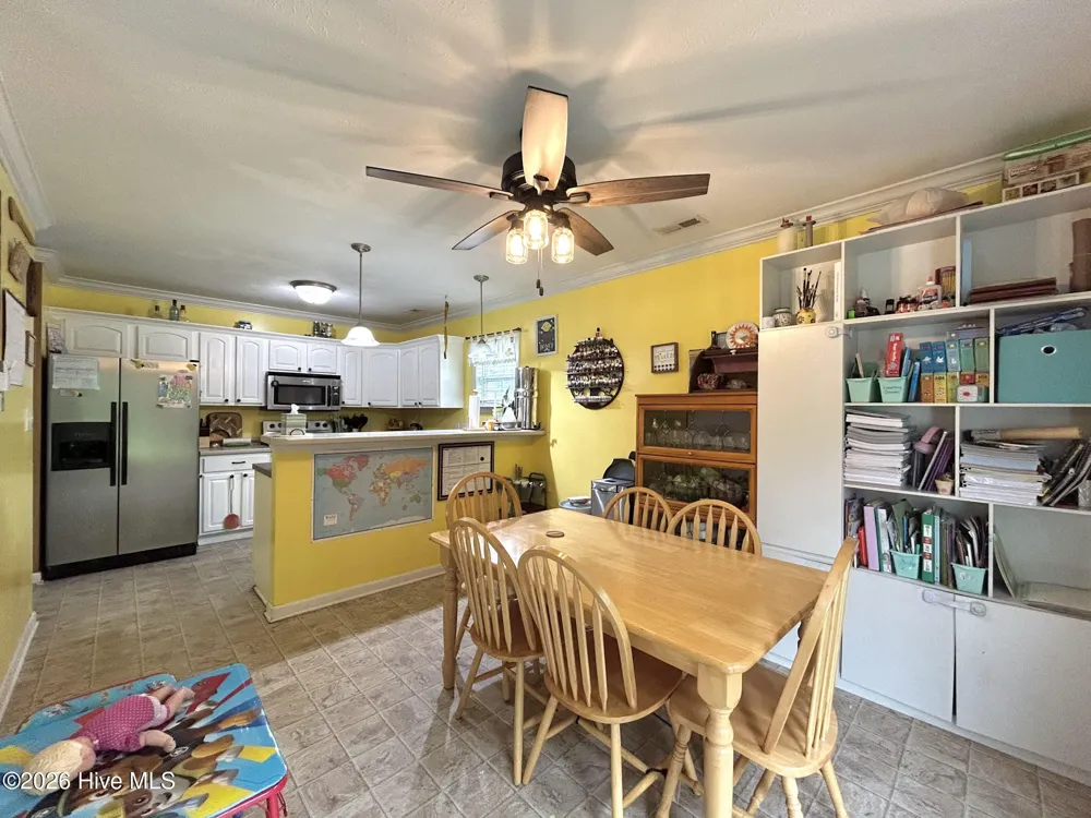305 Vito Court Richlands, NC 28574