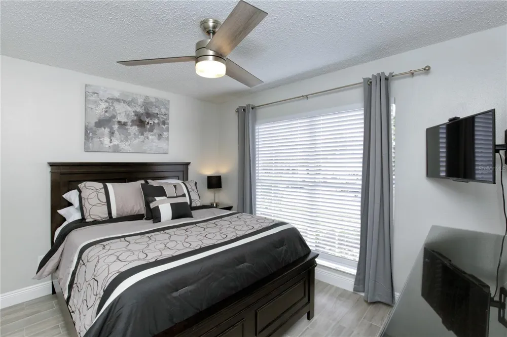 1942 BERMUDA POINTE DRIVE Haines City, FL 33844