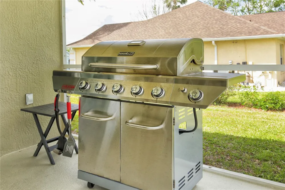 1942 BERMUDA POINTE DRIVE Haines City, FL 33844