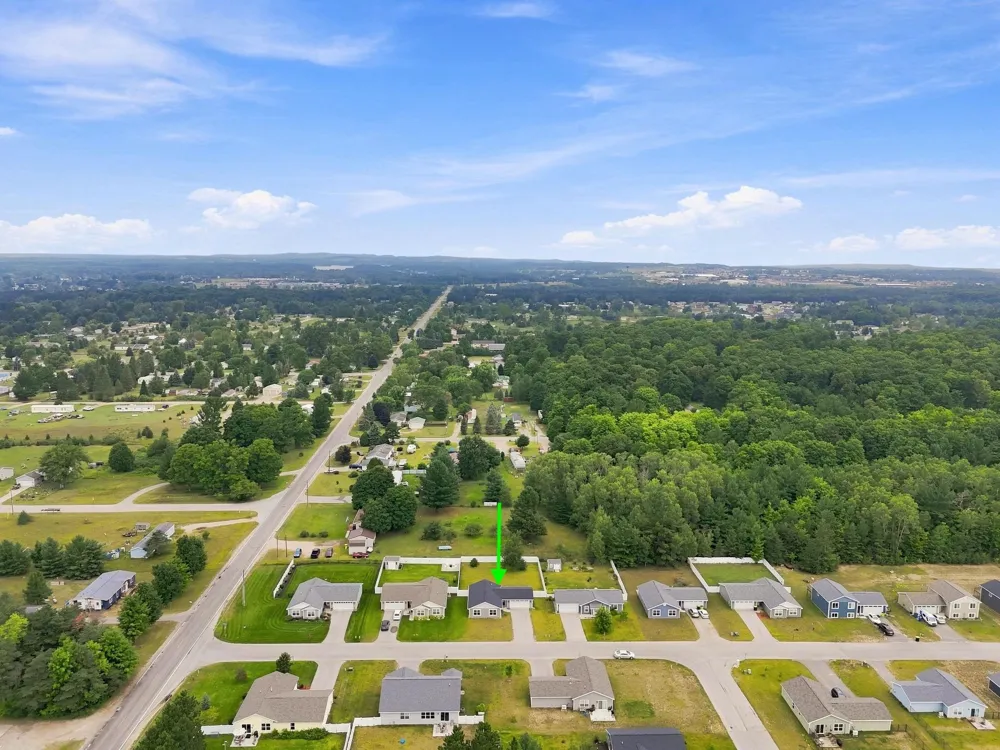 4950 Meadowlark Lane Blair Township, MI 49685