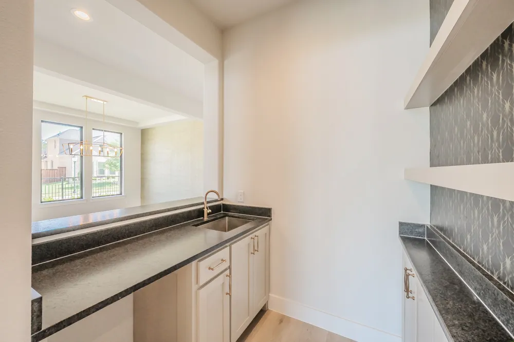 5901 Westworth Falls Way Westworth Village, TX 76114