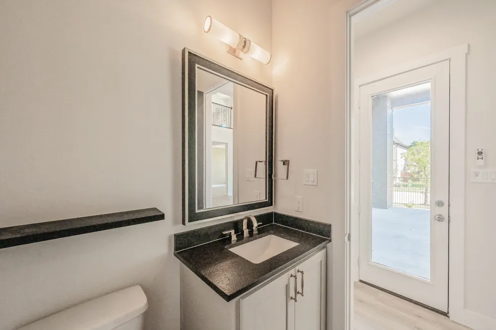 5901 Westworth Falls Way Westworth Village, TX 76114