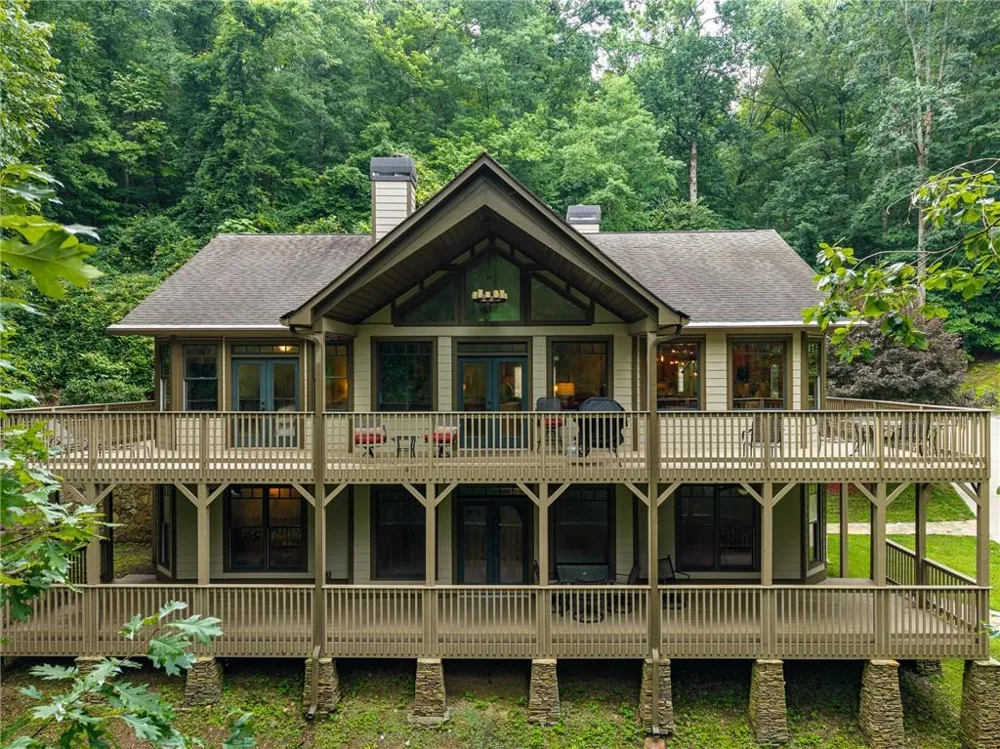 1117 Rambling Road Fairmount, GA 30139