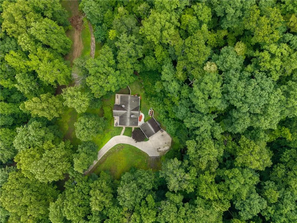 1117 Rambling Road Fairmount, GA 30139