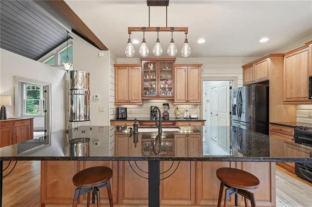 1117 Rambling Road Fairmount, GA 30139