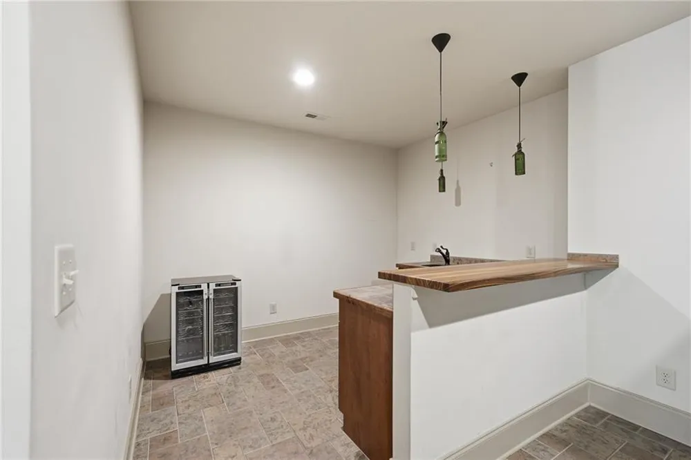 1117 Rambling Road Fairmount, GA 30139