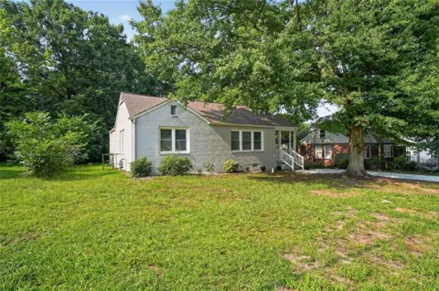 862 Slaton Street