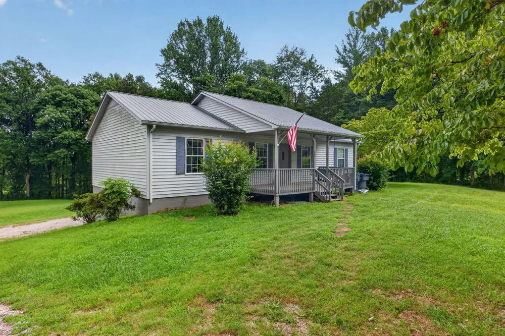 4536 Old Sparta Rd Cookeville, TN 38506