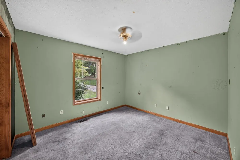 4536 Old Sparta Rd Cookeville, TN 38506