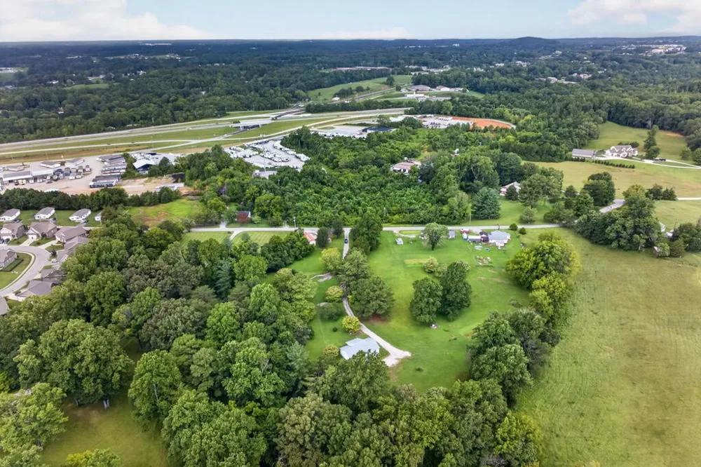 4536 Old Sparta Rd Cookeville, TN 38506