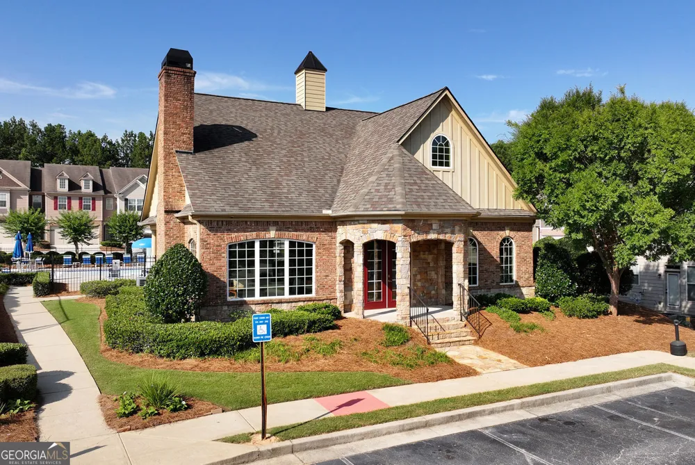 2707 Sardis Chase CT Buford, GA 30519