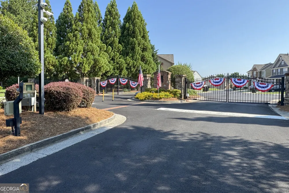2707 Sardis Chase CT Buford, GA 30519