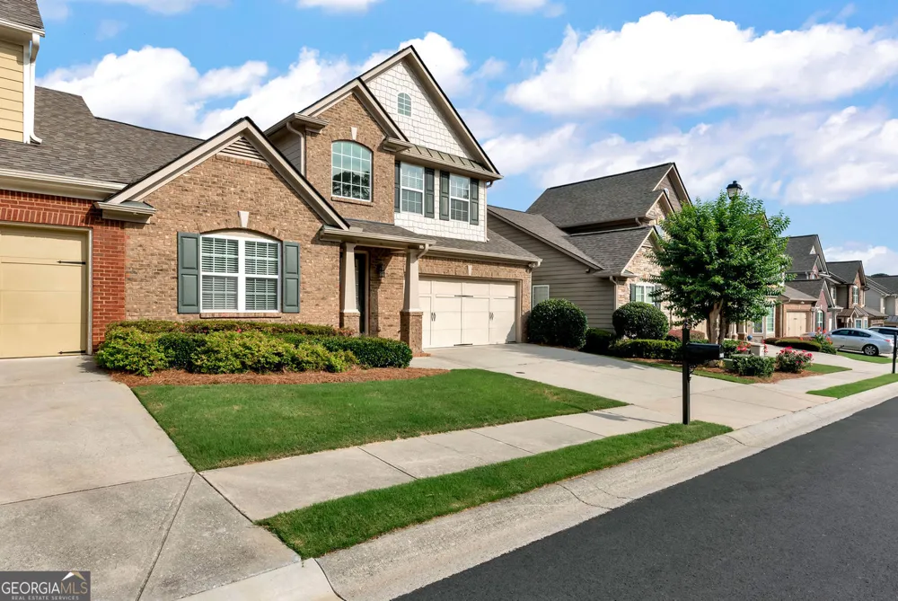 2707 Sardis Chase CT Buford, GA 30519