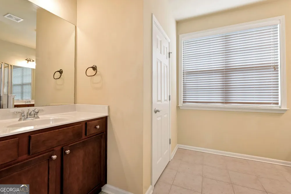 2707 Sardis Chase CT Buford, GA 30519
