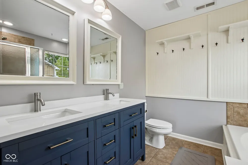 897 Rosalind Place Carmel, IN 46032