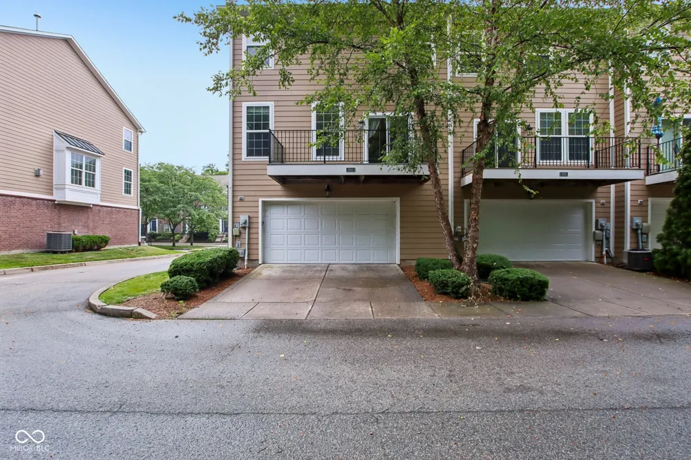 897 Rosalind Place Carmel, IN 46032