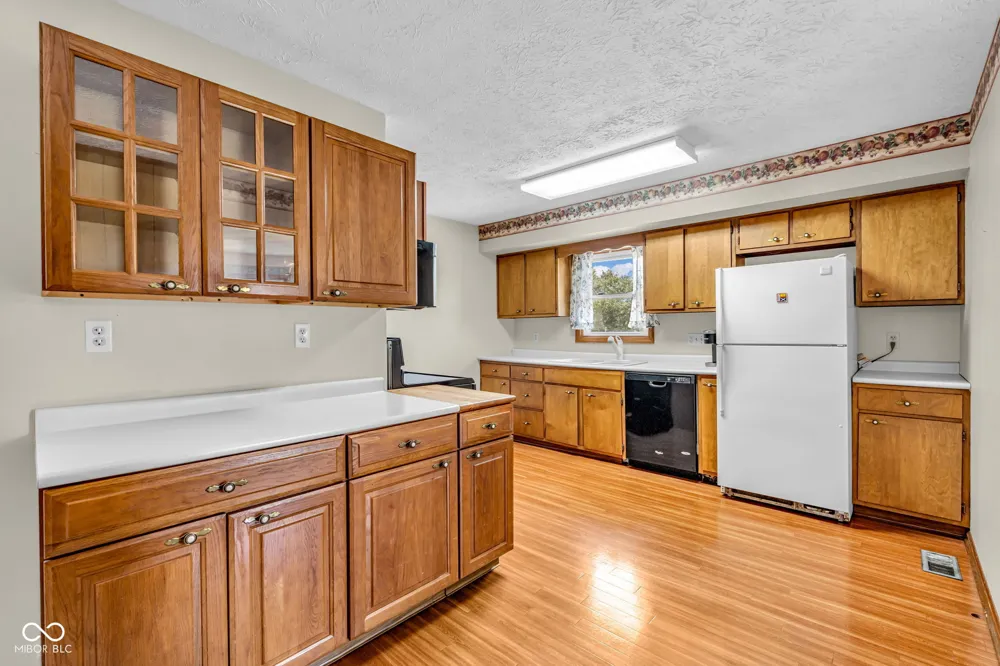 4881 E US HWY 40 Greencastle, IN 46135