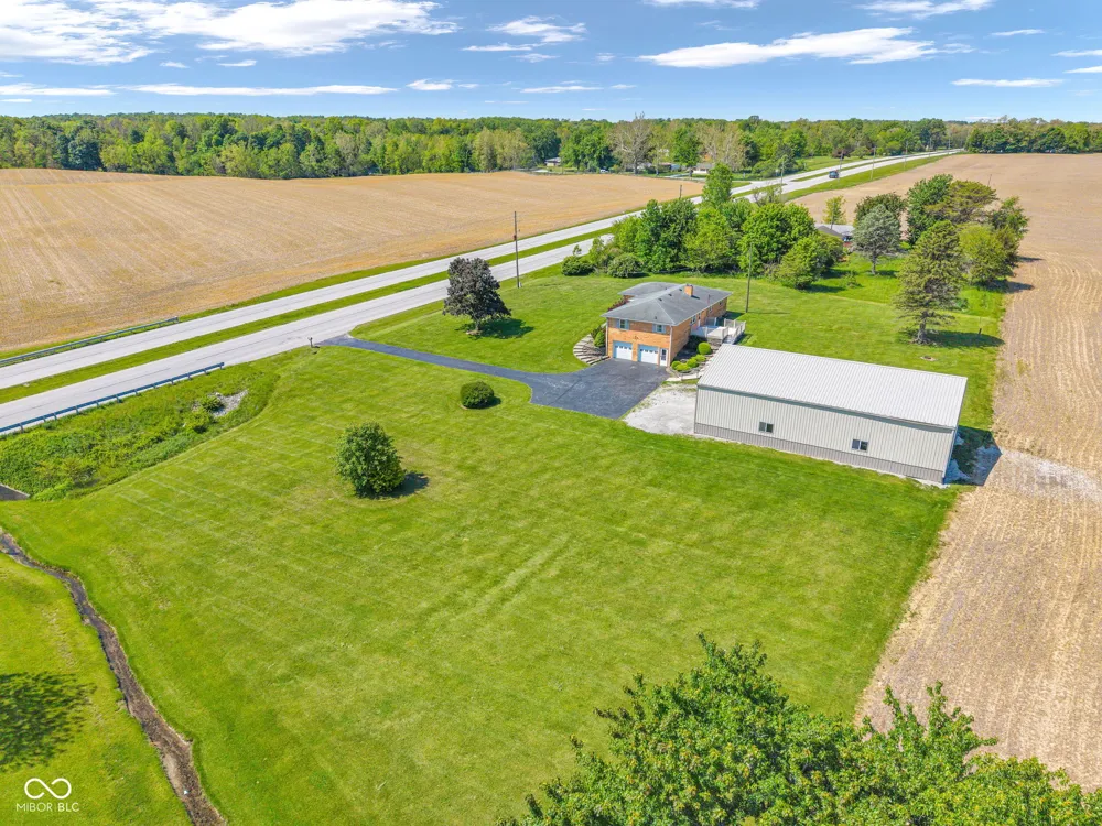 4881 E US HWY 40 Greencastle, IN 46135