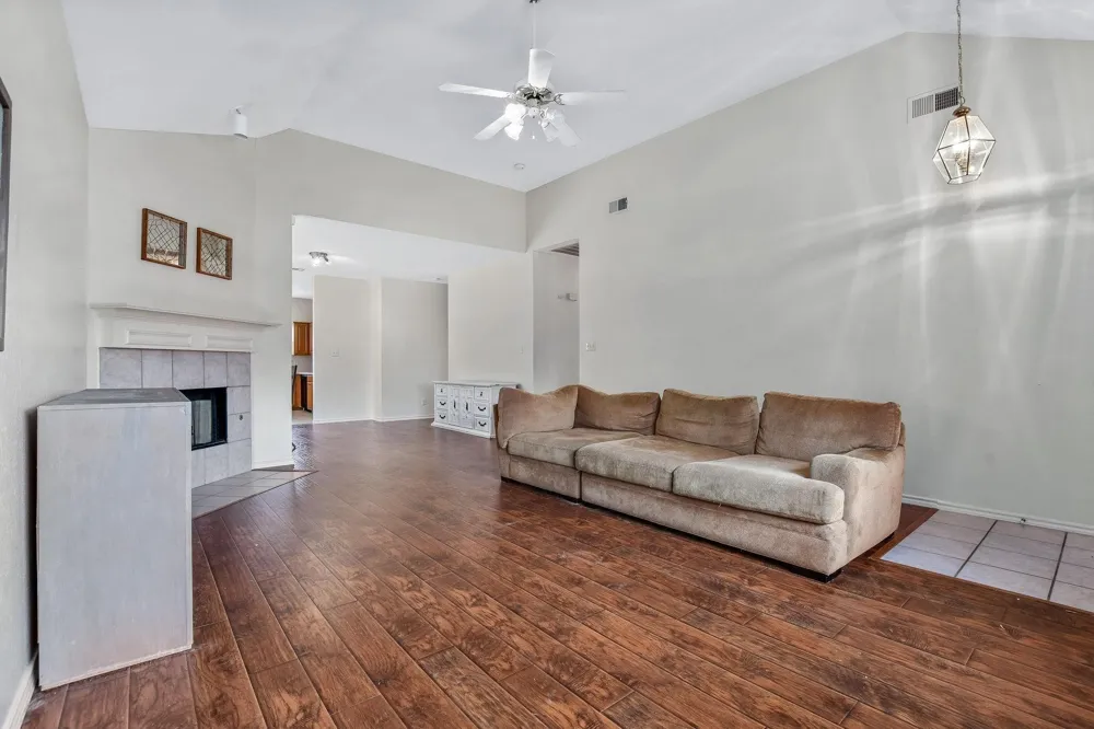 1209 Buehler Court Lewisville, TX 75067