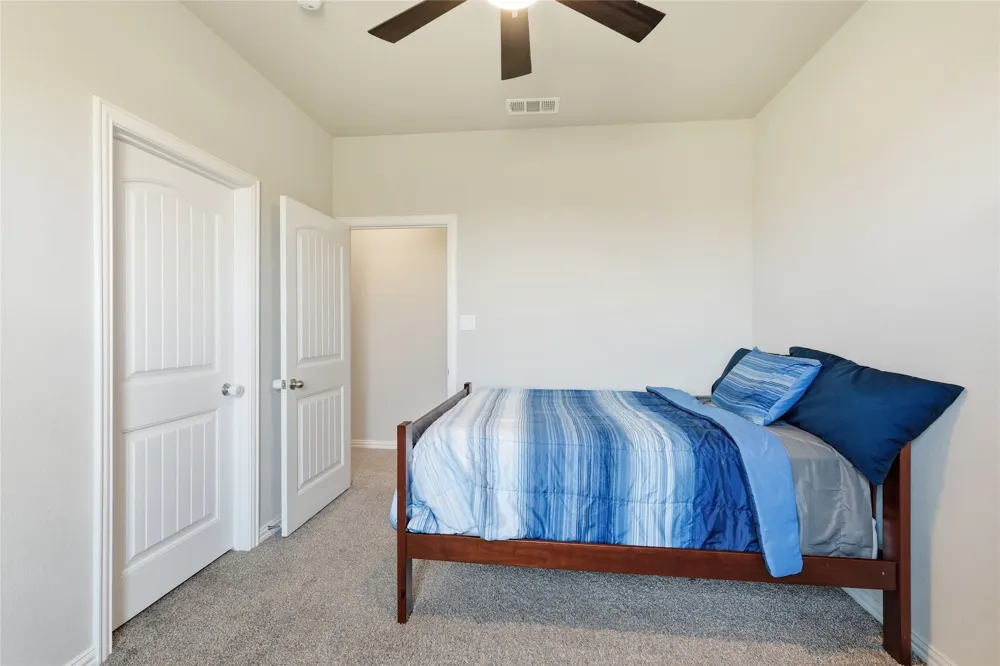 1212 County Road 4797 Springtown, TX 76082
