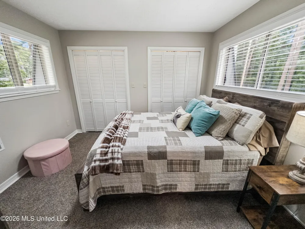 1329 Pine Glen Circle Forest, MS 39074